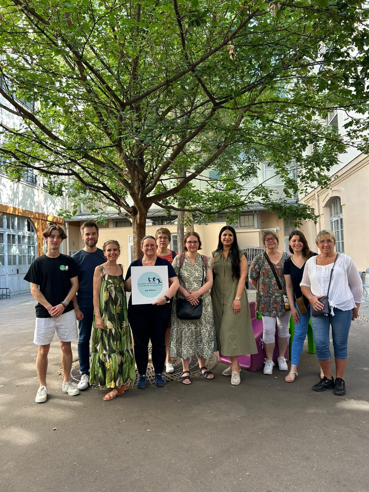 photo de groupe lors d_une action de creation de lien1
